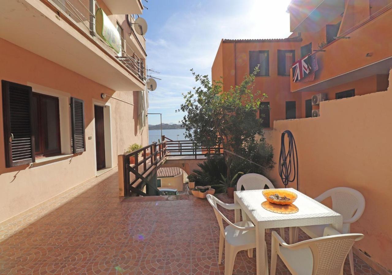 Casa Silvana La Maddalena  Bagian luar foto